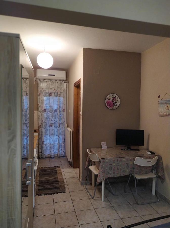 Nice And Cosy Studio Larissa Exterior photo